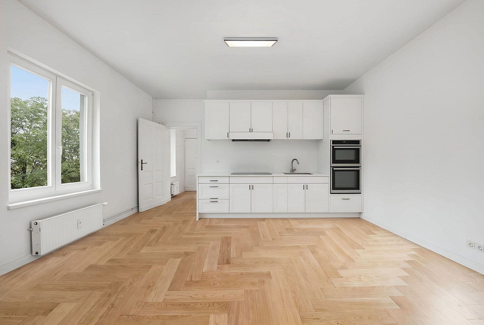 Prodej bytu 3+1 86 m², Berlin, Berlín Prodej bytu 3+1 86 m², Berlin, Berlín