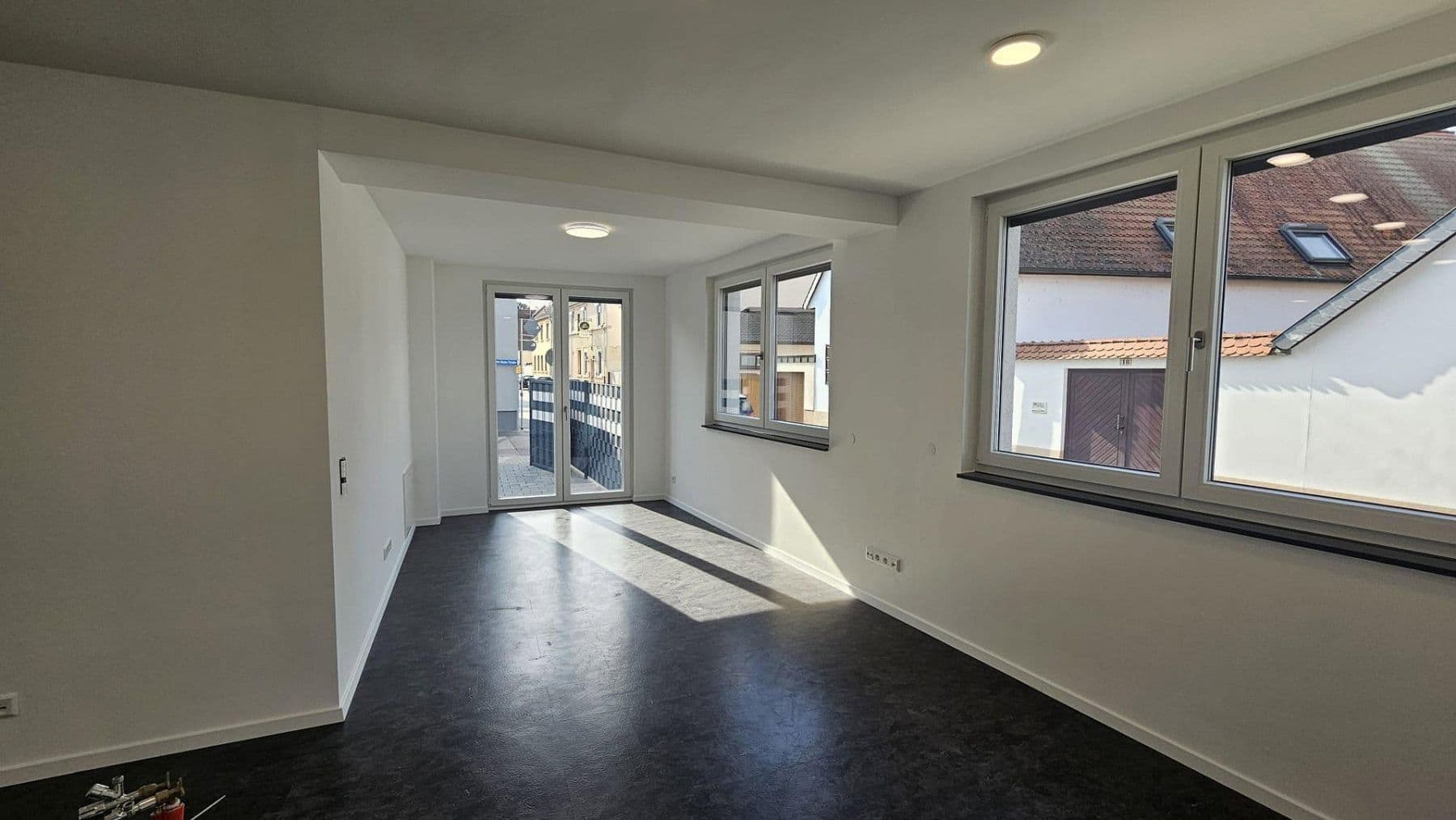 Prodej domu 167 m², pozemek 163 m², Speyerer Straße 25, Neuhofen, Porýní-Falc Prodej domu 167 m², pozemek 163 m², Speyerer Straße 25, Neuhofen, Porýní-Falc
