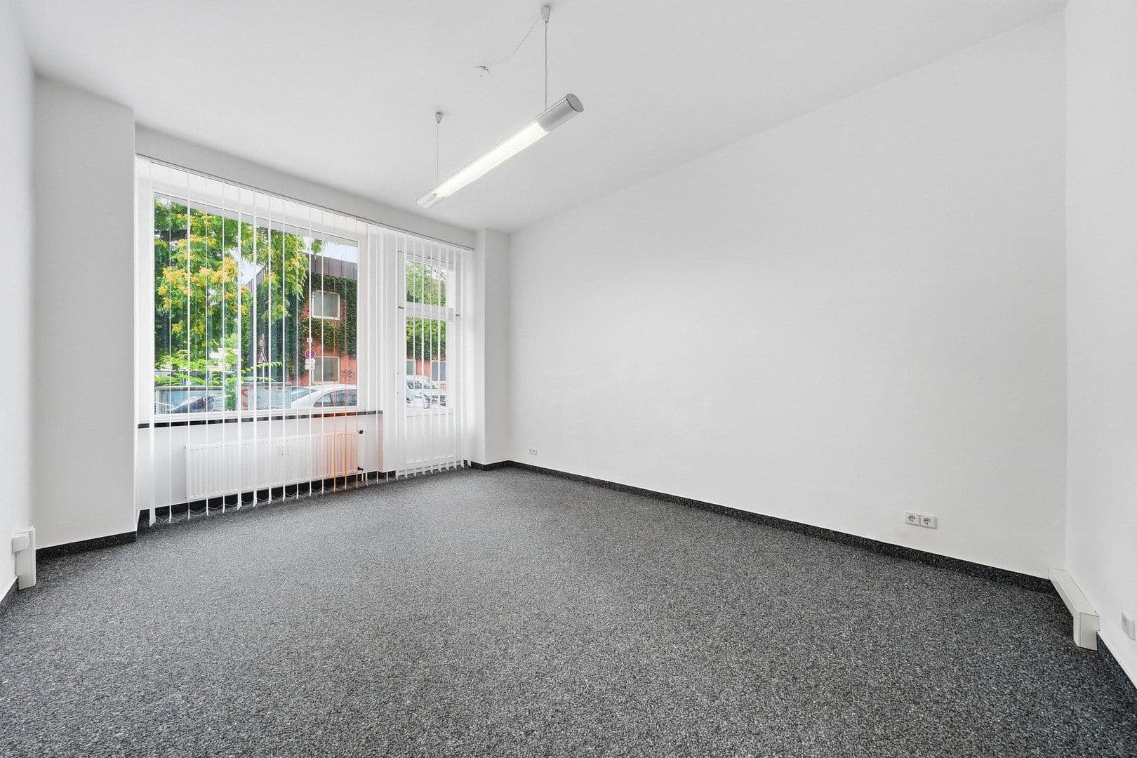 Pronájem kanceláře 135 m², Berlin, Berlín Pronájem kanceláře 135 m², Berlin, Berlín