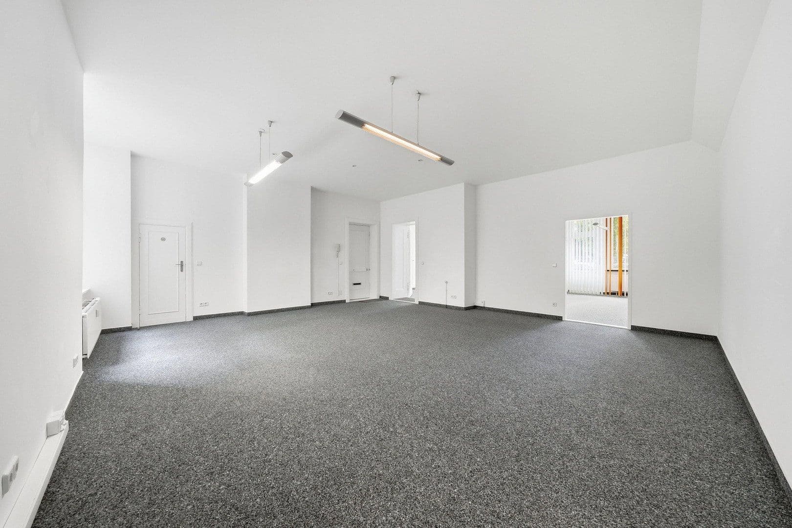 Pronájem kanceláře 135 m², Berlin, Berlín Pronájem kanceláře 135 m², Berlin, Berlín