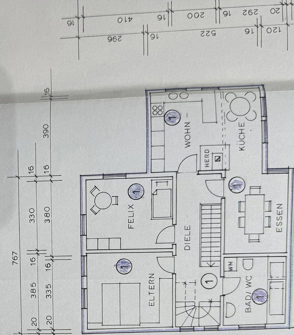 Prodej domu 188 m², pozemek 362 m², Obere Gasse 8, Oberderdingen, Bádensko-Württembersko Prodej domu 188 m², pozemek 362 m², Obere Gasse 8, Oberderdingen, Bádensko-Württembersko