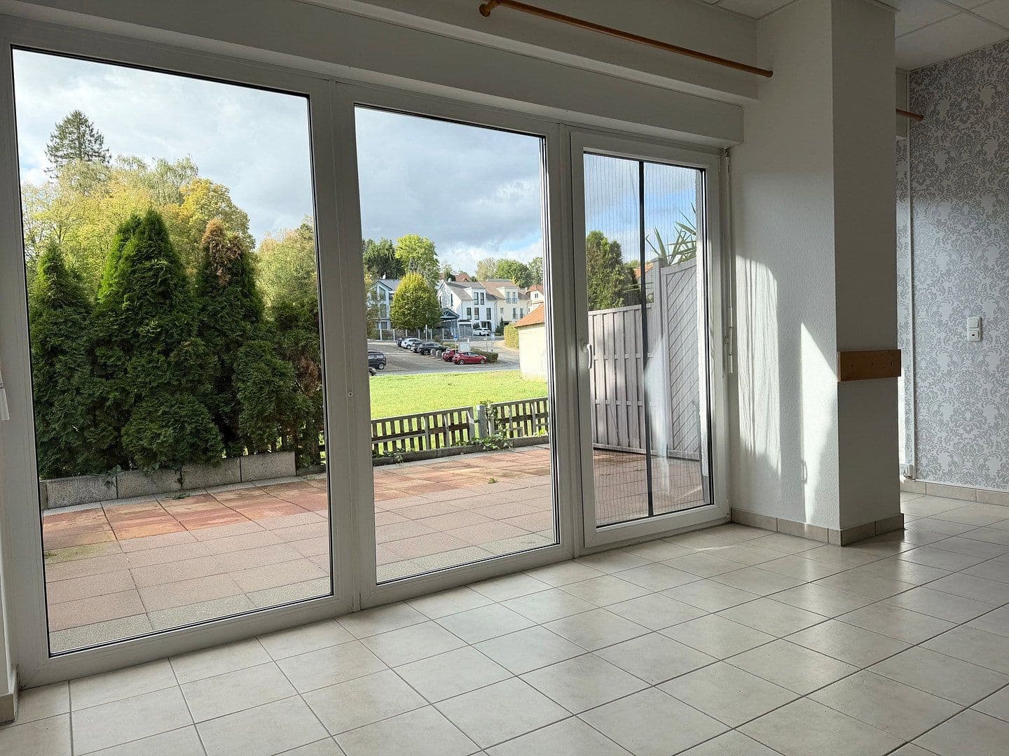 Pronájem bytu 2+1 81 m², Am Hollerbach 5, Hofheim am Taunus, Hessen Pronájem bytu 2+1 81 m², Am Hollerbach 5, Hofheim am Taunus, Hessen