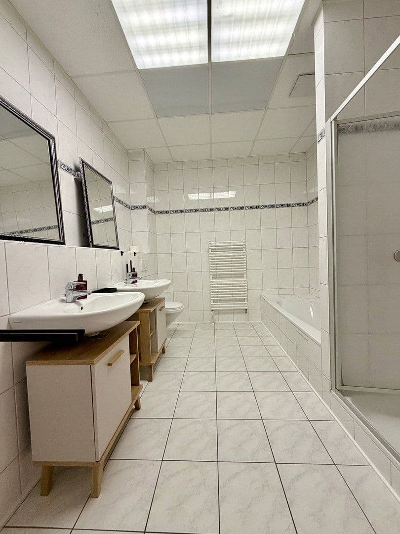 Pronájem bytu 2+1 81 m², Am Hollerbach 5, Hofheim am Taunus, Hessen Pronájem bytu 2+1 81 m², Am Hollerbach 5, Hofheim am Taunus, Hessen