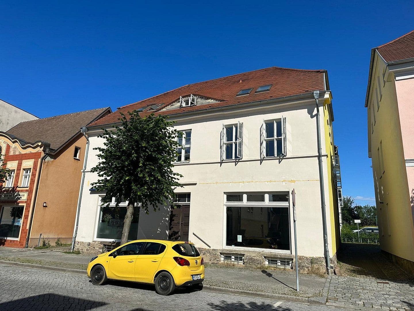Pronájem nebytového prostoru 75 m², Glambecker Str. 4, Nové Střelice, Mecklenburg-Vorpommern Pronájem nebytového prostoru 75 m², Glambecker Str. 4, Nové Střelice, Mecklenburg-Vorpommern