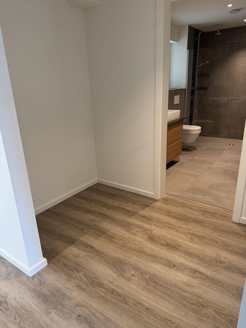 Pronájem bytu 2+1 73 m², Altonaer Straße 368, Halstenbek, Šlesvicko-Holštýnsko Pronájem bytu 2+1 73 m², Altonaer Straße 368, Halstenbek, Šlesvicko-Holštýnsko