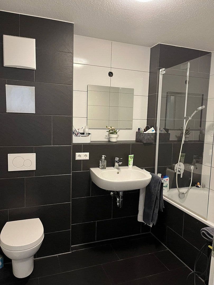 Pronájem bytu 3+kk 89 m², Sindelfingen, Bádensko-Württembersko Pronájem bytu 3+kk 89 m², Sindelfingen, Bádensko-Württembersko