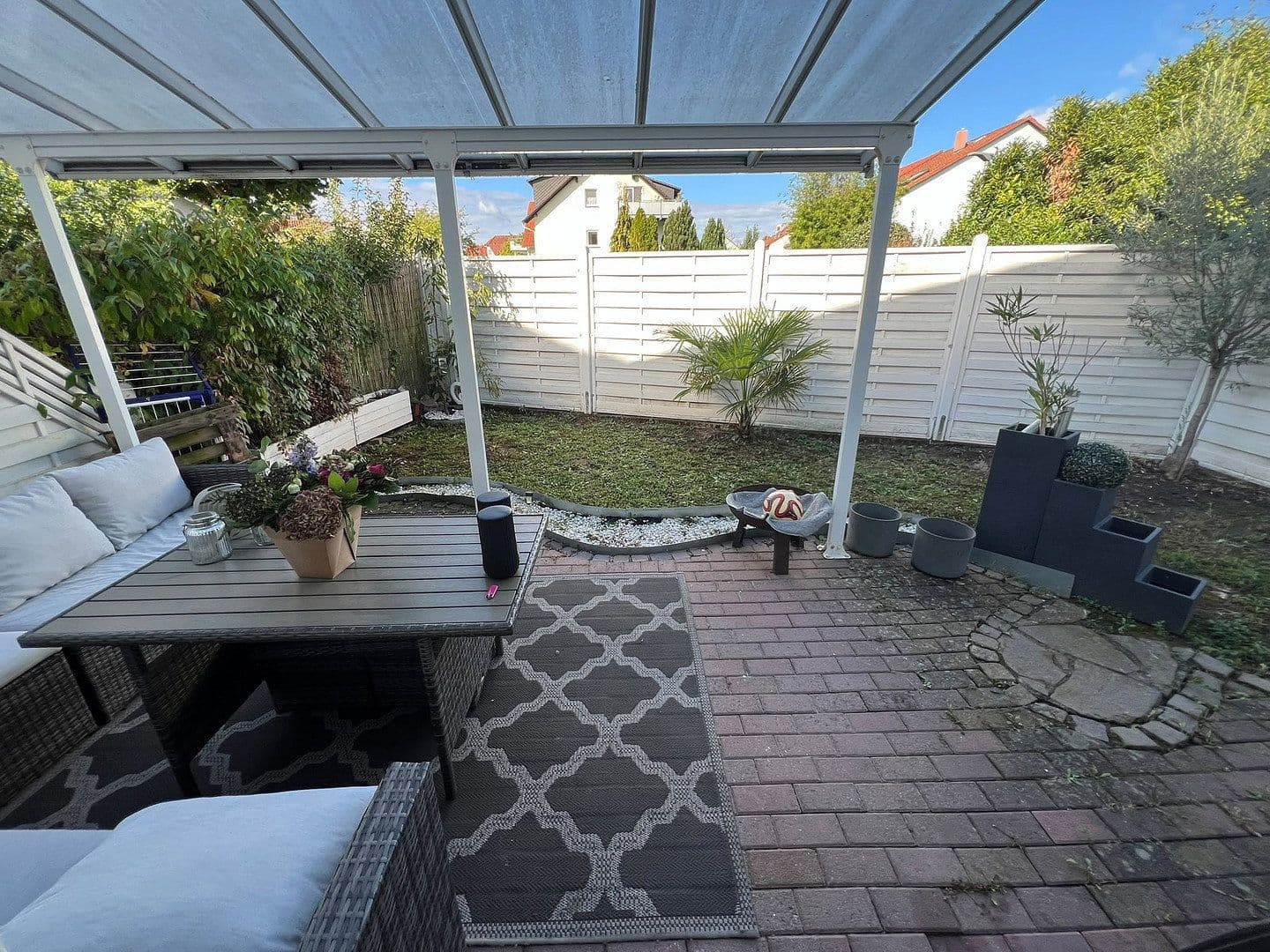 Pronájem domu 126 m², pozemek 188 m², Bensheim, Hessen Pronájem domu 126 m², pozemek 188 m², Bensheim, Hessen