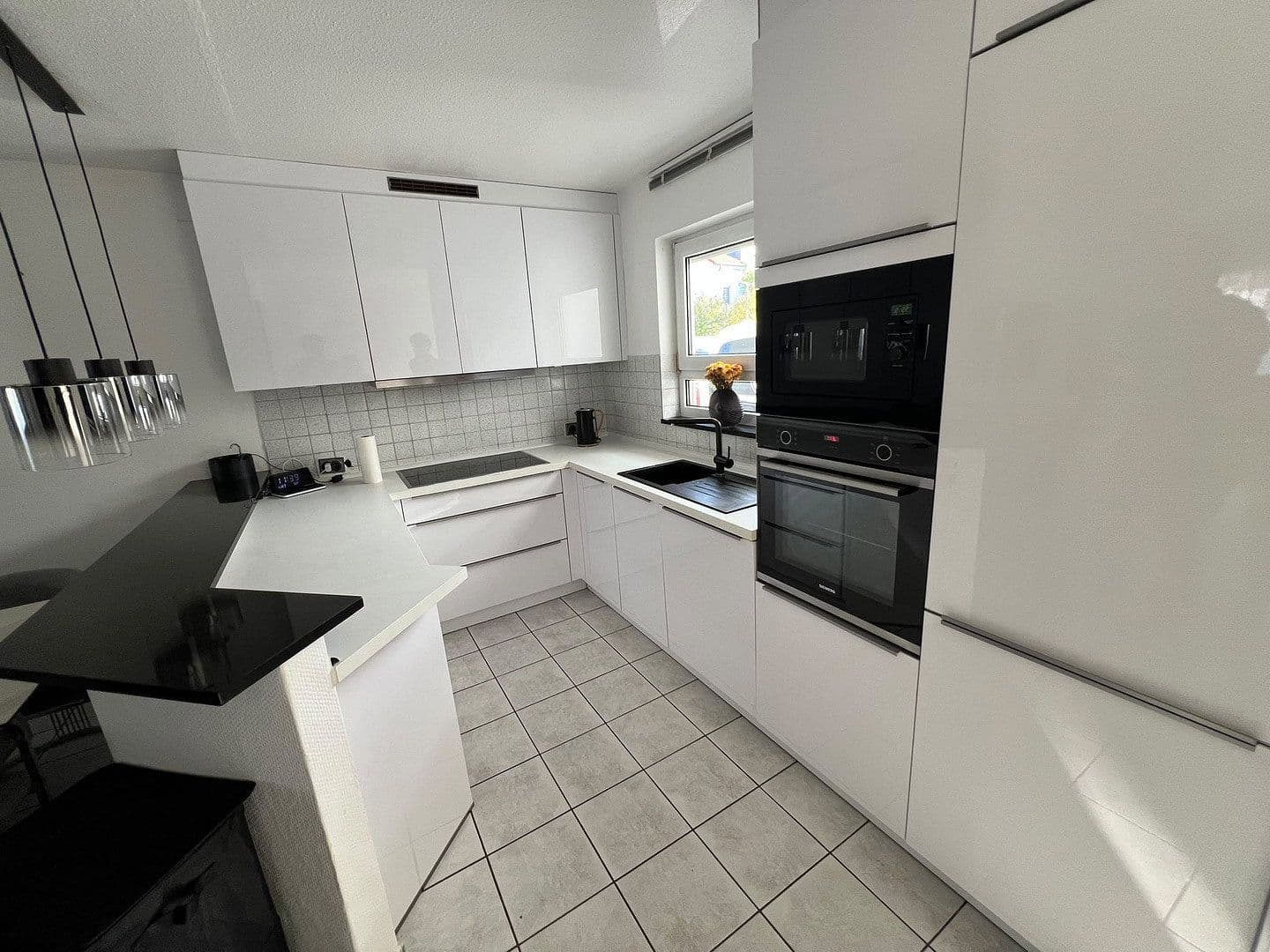 Pronájem domu 126 m², pozemek 188 m², Bensheim, Hessen Pronájem domu 126 m², pozemek 188 m², Bensheim, Hessen