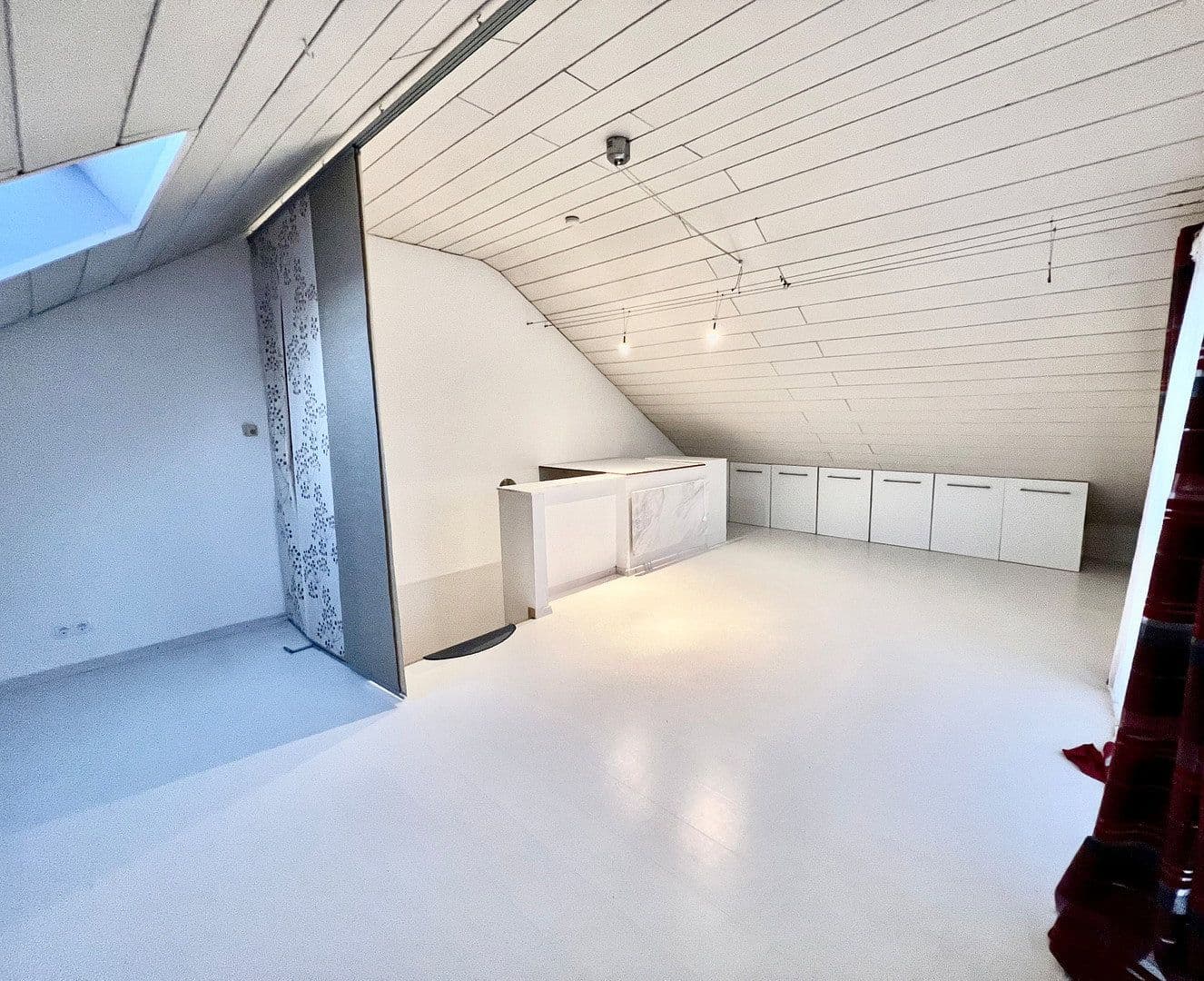 Pronájem domu 126 m², pozemek 188 m², Bensheim, Hessen Pronájem domu 126 m², pozemek 188 m², Bensheim, Hessen