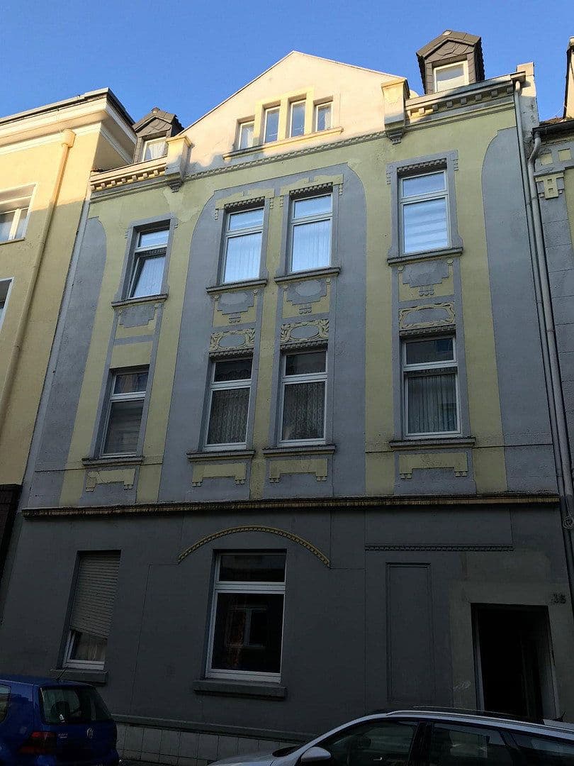 Pronájem bytu 4+1 87 m², Bertastraße 16, Duisburg, Severní Porýní-Vestfálsko Pronájem bytu 4+1 87 m², Bertastraße 16, Duisburg, Severní Porýní-Vestfálsko