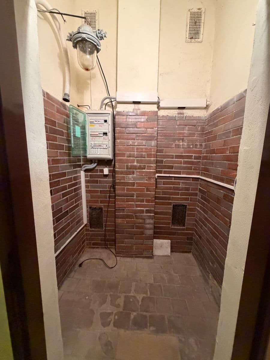 Prodej nebytového prostoru 79 m², Meziříčí, Jihočeský kraj Prodej nebytového prostoru 79 m², Meziříčí, Jihočeský kraj