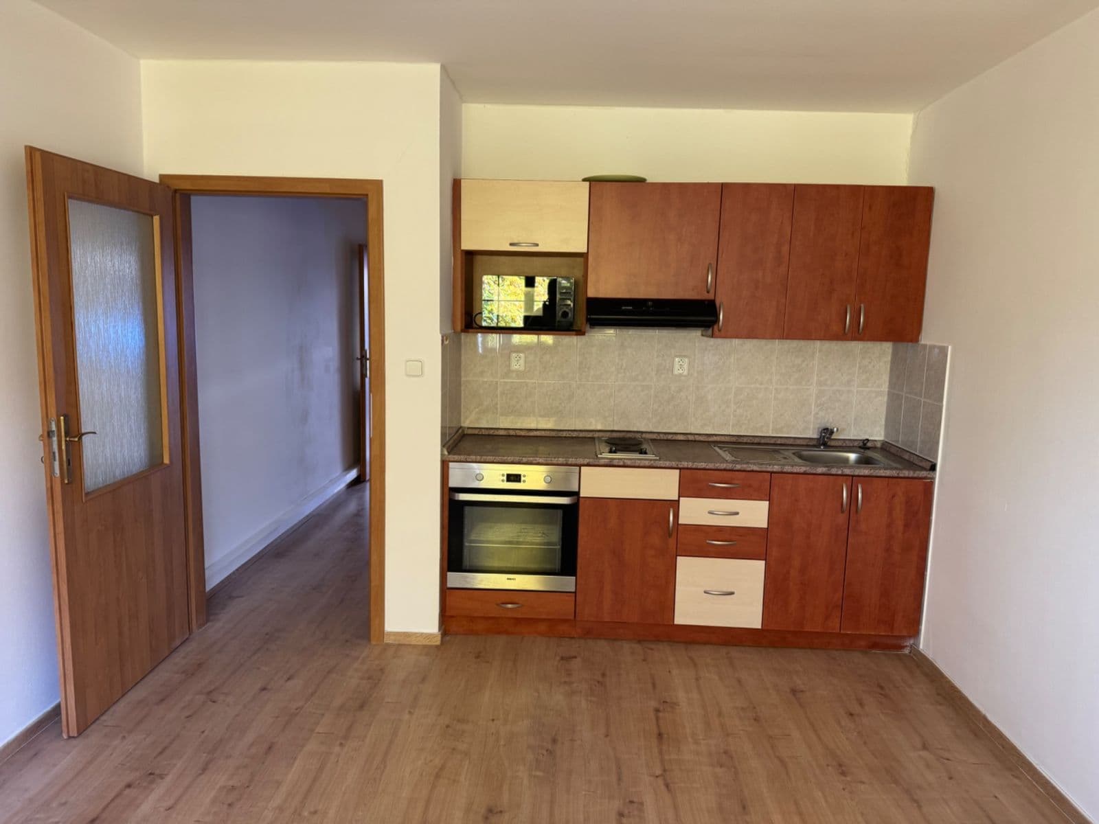 Pronájem bytu 1+kk 37 m², Smetanova, Příbram, Středočeský kraj Pronájem bytu 1+kk 37 m², Smetanova, Příbram, Středočeský kraj