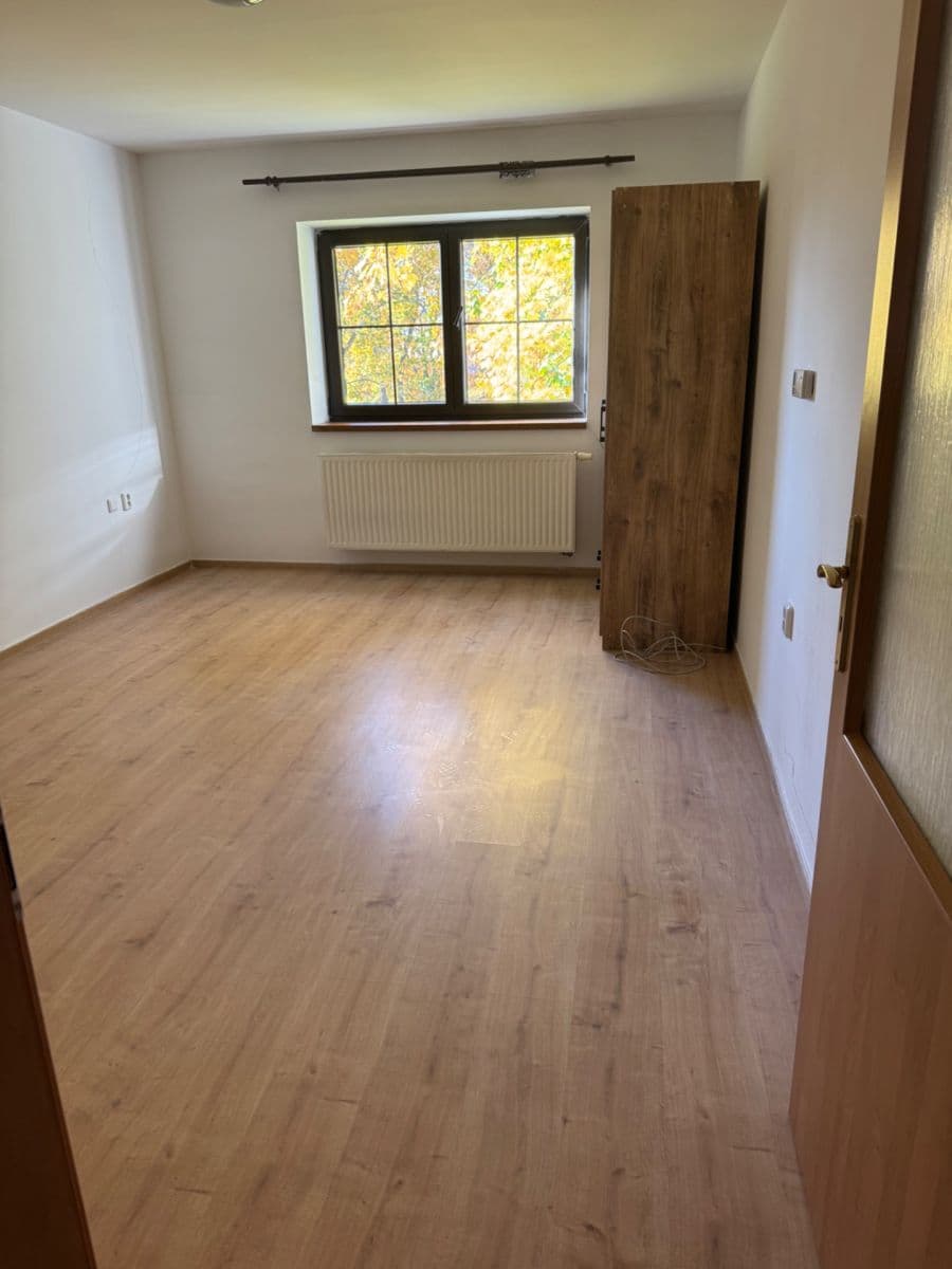 Pronájem bytu 1+kk 37 m², Smetanova, Příbram, Středočeský kraj Pronájem bytu 1+kk 37 m², Smetanova, Příbram, Středočeský kraj