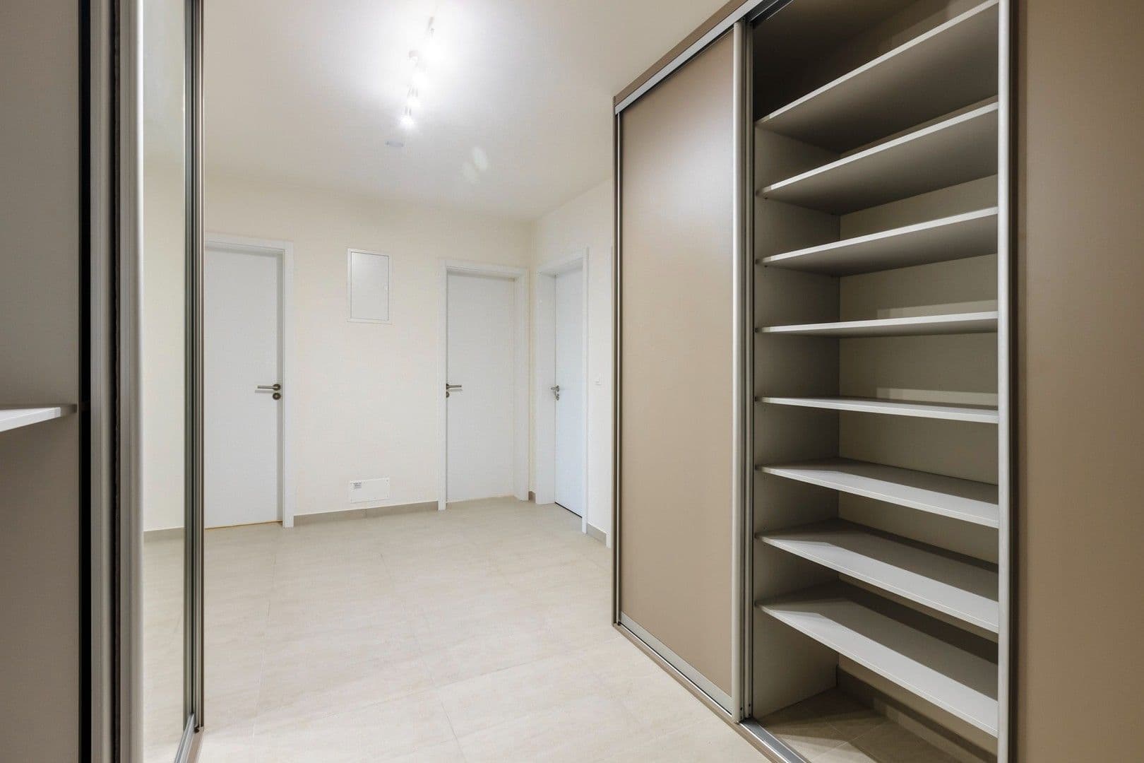 Pronájem bytu 3+kk 83 m², Moravcových, Praha, Praha Pronájem bytu 3+kk 83 m², Moravcových, Praha, Praha