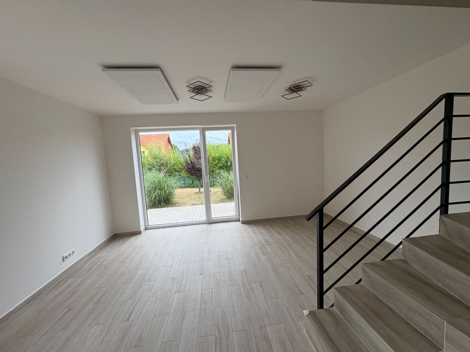 Pronájem domu 80 m², pozemek 440 m², Škvorec, Středočeský kraj Pronájem domu 80 m², pozemek 440 m², Škvorec, Středočeský kraj