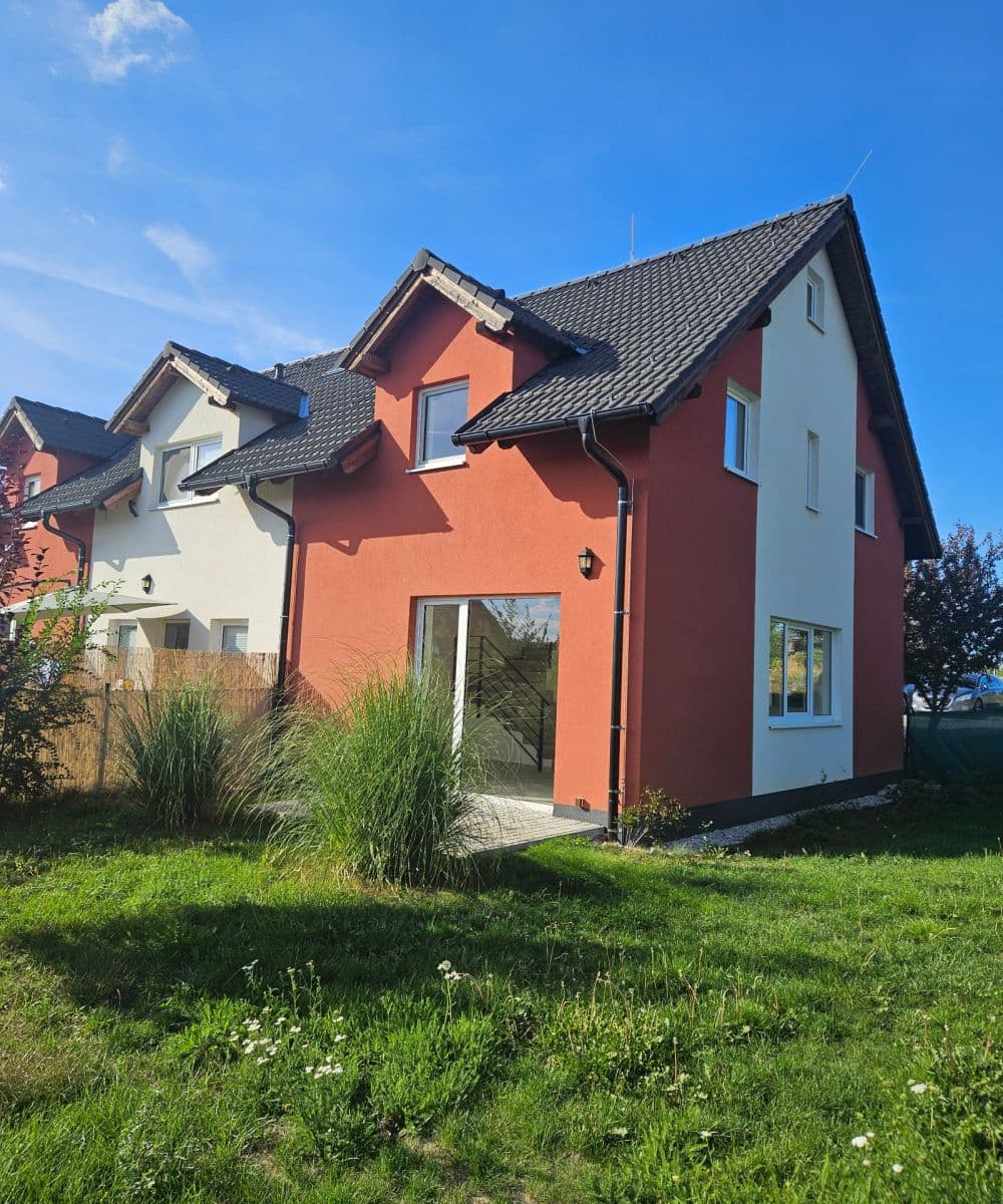 Pronájem domu 80 m², pozemek 440 m², Škvorec, Středočeský kraj Pronájem domu 80 m², pozemek 440 m², Škvorec, Středočeský kraj