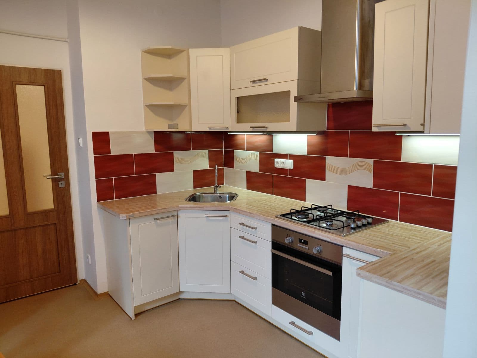 Pronájem bytu 1+1 33 m², Zenklova, Praha, Praha Pronájem bytu 1+1 33 m², Zenklova, Praha, Praha