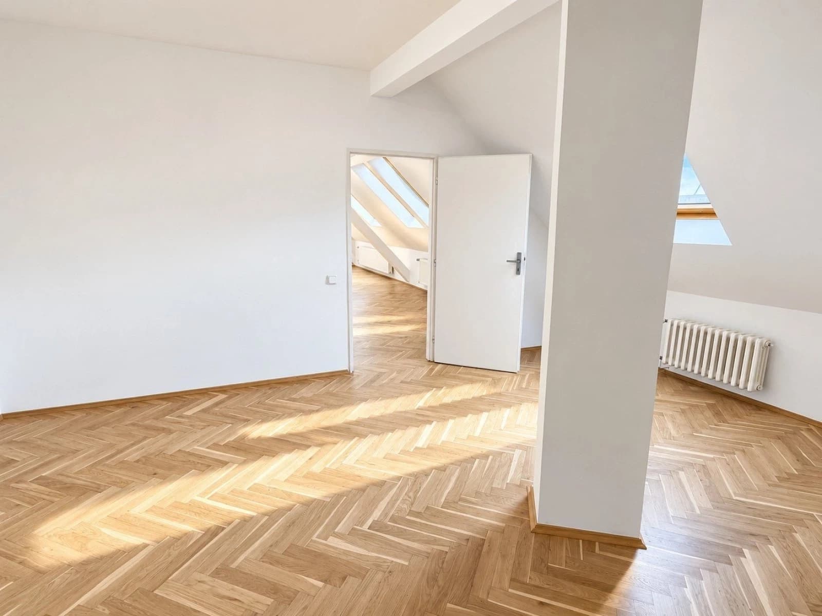 Pronájem kanceláře 162 m², Kodaňská, Praha, Praha Pronájem kanceláře 162 m², Kodaňská, Praha, Praha
