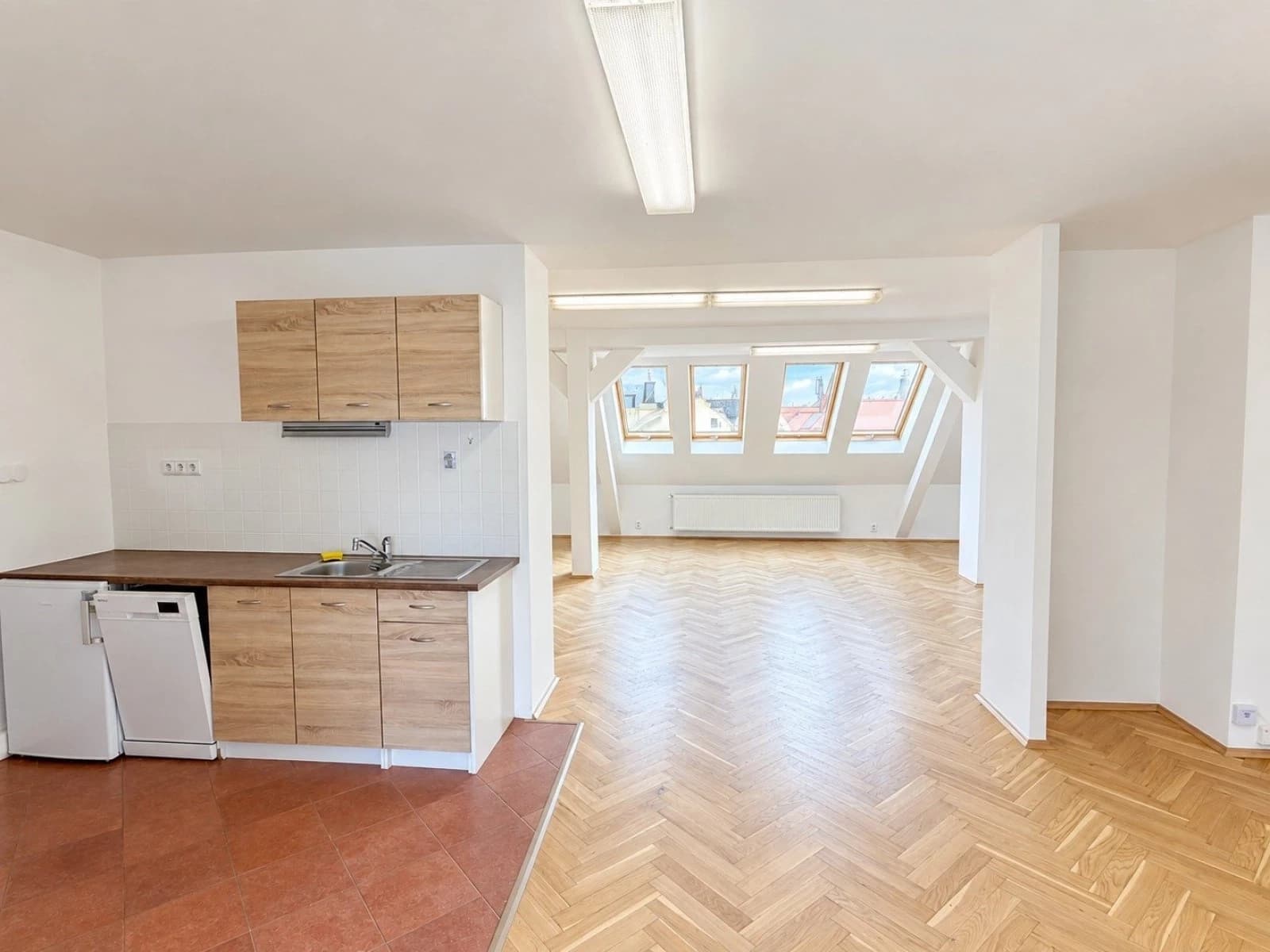 Pronájem kanceláře 162 m², Kodaňská, Praha, Praha Pronájem kanceláře 162 m², Kodaňská, Praha, Praha