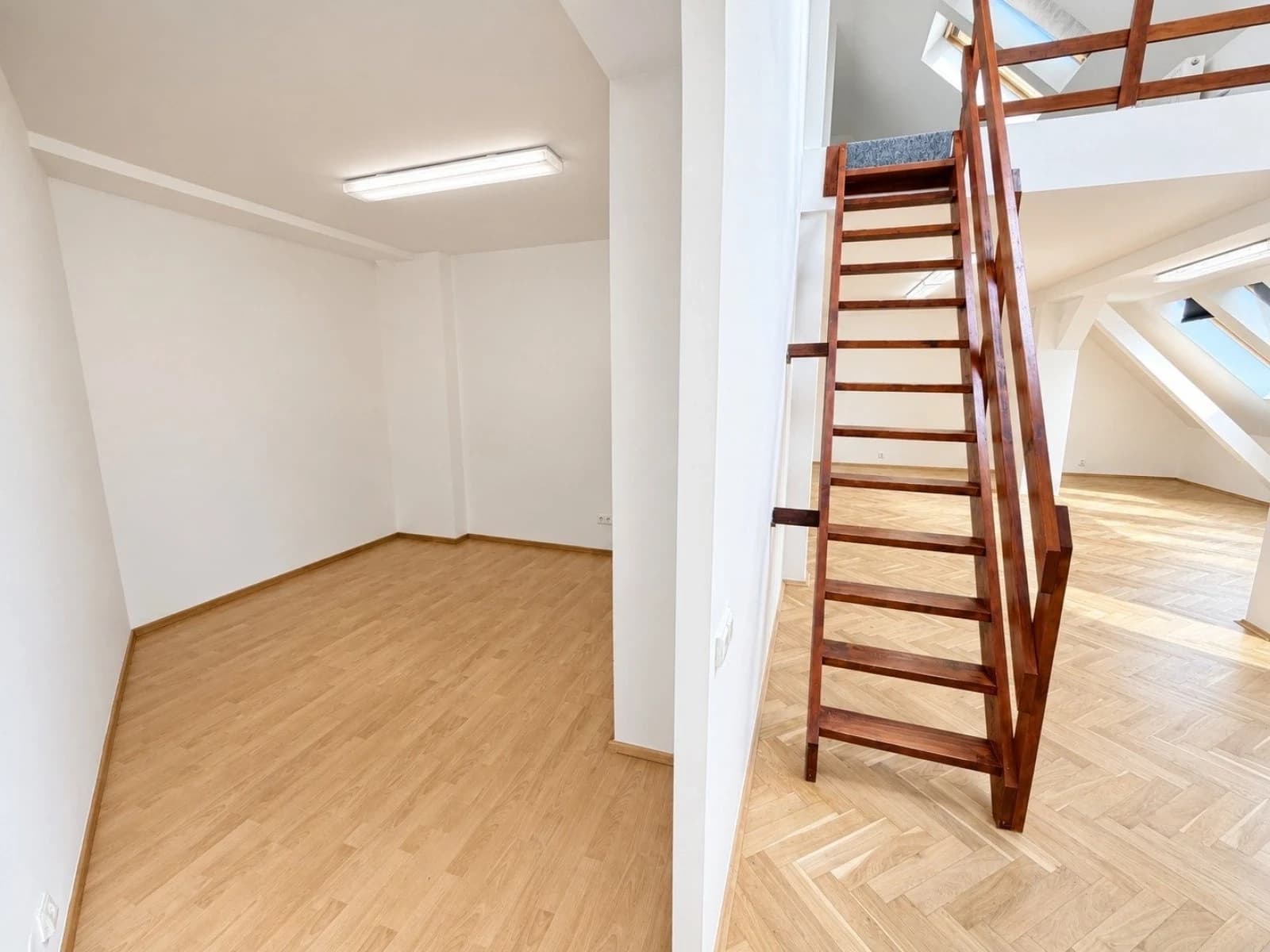 Pronájem kanceláře 162 m², Kodaňská, Praha, Praha Pronájem kanceláře 162 m², Kodaňská, Praha, Praha