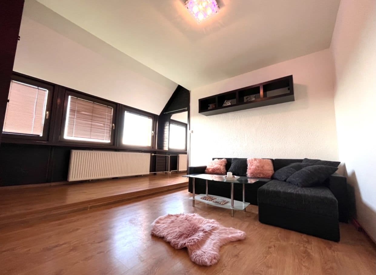 Pronájem bytu 2+1 55 m², Zelená, Ostrava, Moravskoslezský kraj Pronájem bytu 2+1 55 m², Zelená, Ostrava, Moravskoslezský kraj