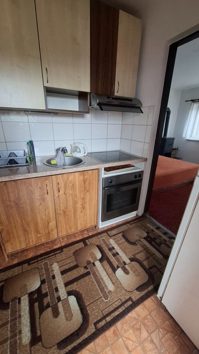 Pronájem domu 45 m², pozemek 120 m², Všešímská, Kunice, Středočeský kraj Pronájem domu 45 m², pozemek 120 m², Všešímská, Kunice, Středočeský kraj