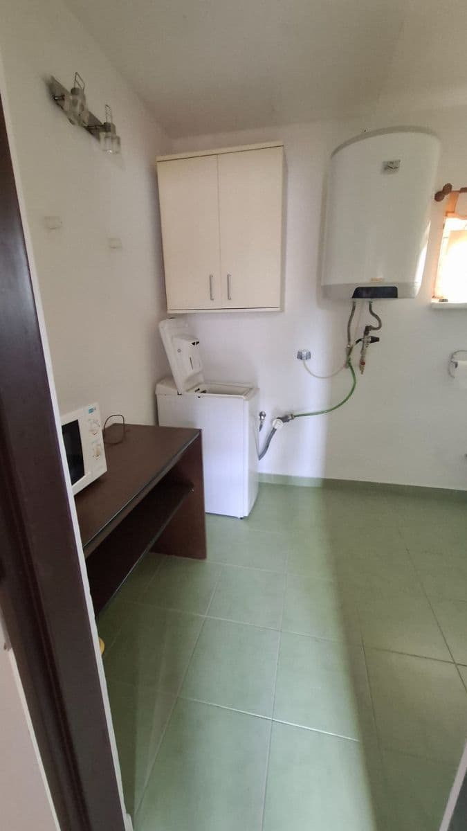 Pronájem domu 45 m², pozemek 120 m², Všešímská, Kunice, Středočeský kraj Pronájem domu 45 m², pozemek 120 m², Všešímská, Kunice, Středočeský kraj