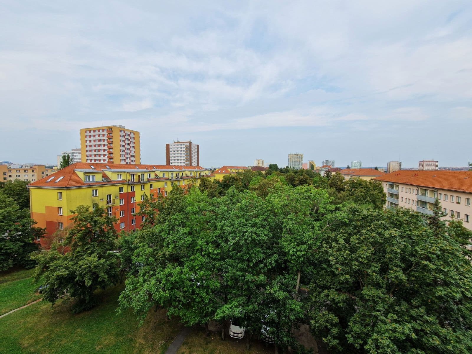 Pronájem bytu 2+1 52 m², Topolová, Praha, Praha Pronájem bytu 2+1 52 m², Topolová, Praha, Praha