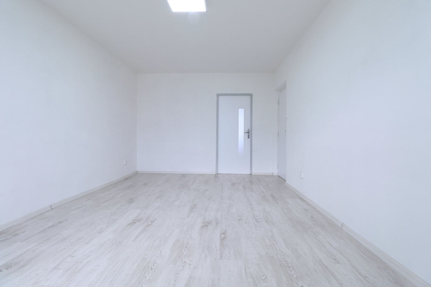 Pronájem bytu 2+1 52 m², Topolová, Praha, Praha Pronájem bytu 2+1 52 m², Topolová, Praha, Praha