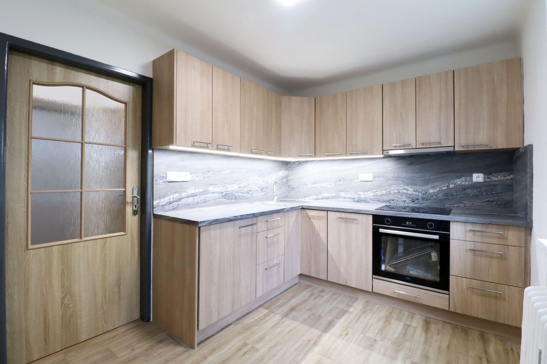 Pronájem bytu 1+1 32 m², Kyjevská, Kladno, Středočeský kraj Pronájem bytu 1+1 32 m², Kyjevská, Kladno, Středočeský kraj