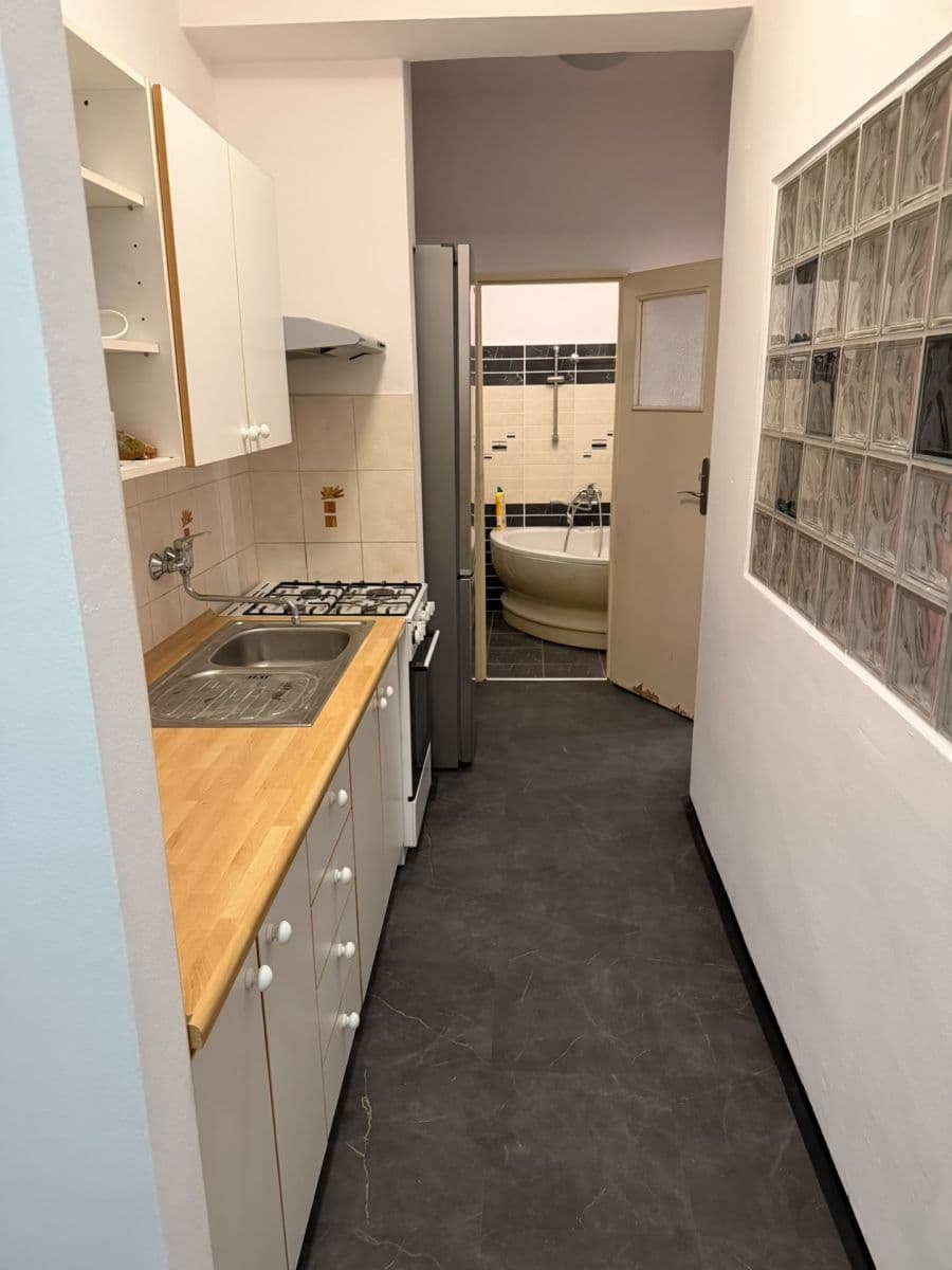 Pronájem bytu 2+kk 49 m², Za Hládkovem, Praha, Praha Pronájem bytu 2+kk 49 m², Za Hládkovem, Praha, Praha