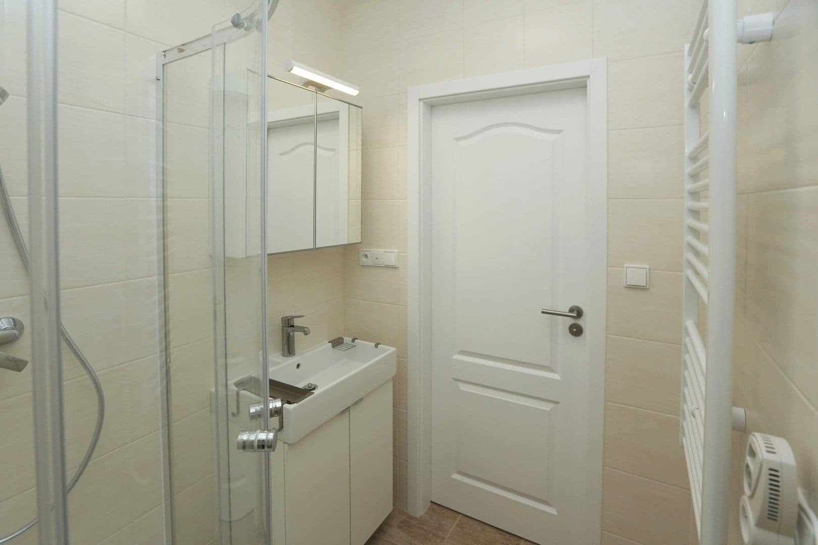 Pronájem bytu 2+kk 45 m², Hráského, Praha, Praha Pronájem bytu 2+kk 45 m², Hráského, Praha, Praha
