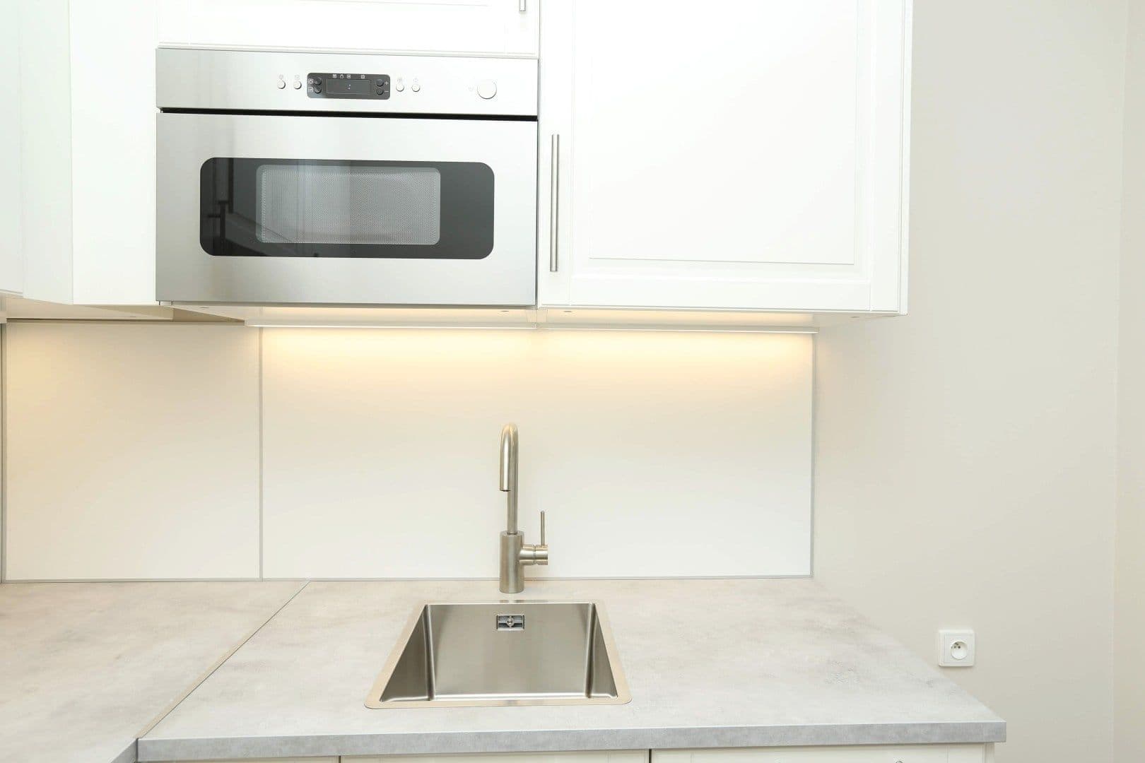 Pronájem bytu 2+kk 45 m², Hráského, Praha, Praha Pronájem bytu 2+kk 45 m², Hráského, Praha, Praha