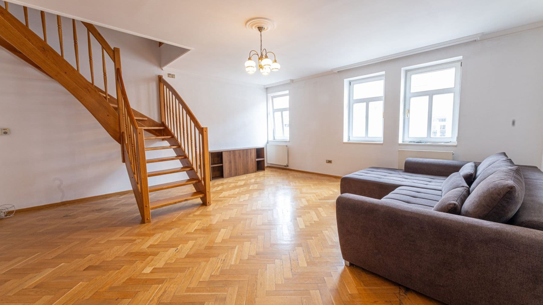Pronájem bytu 3+1 117 m², Tomáškova, Praha, Praha Pronájem bytu 3+1 117 m², Tomáškova, Praha, Praha
