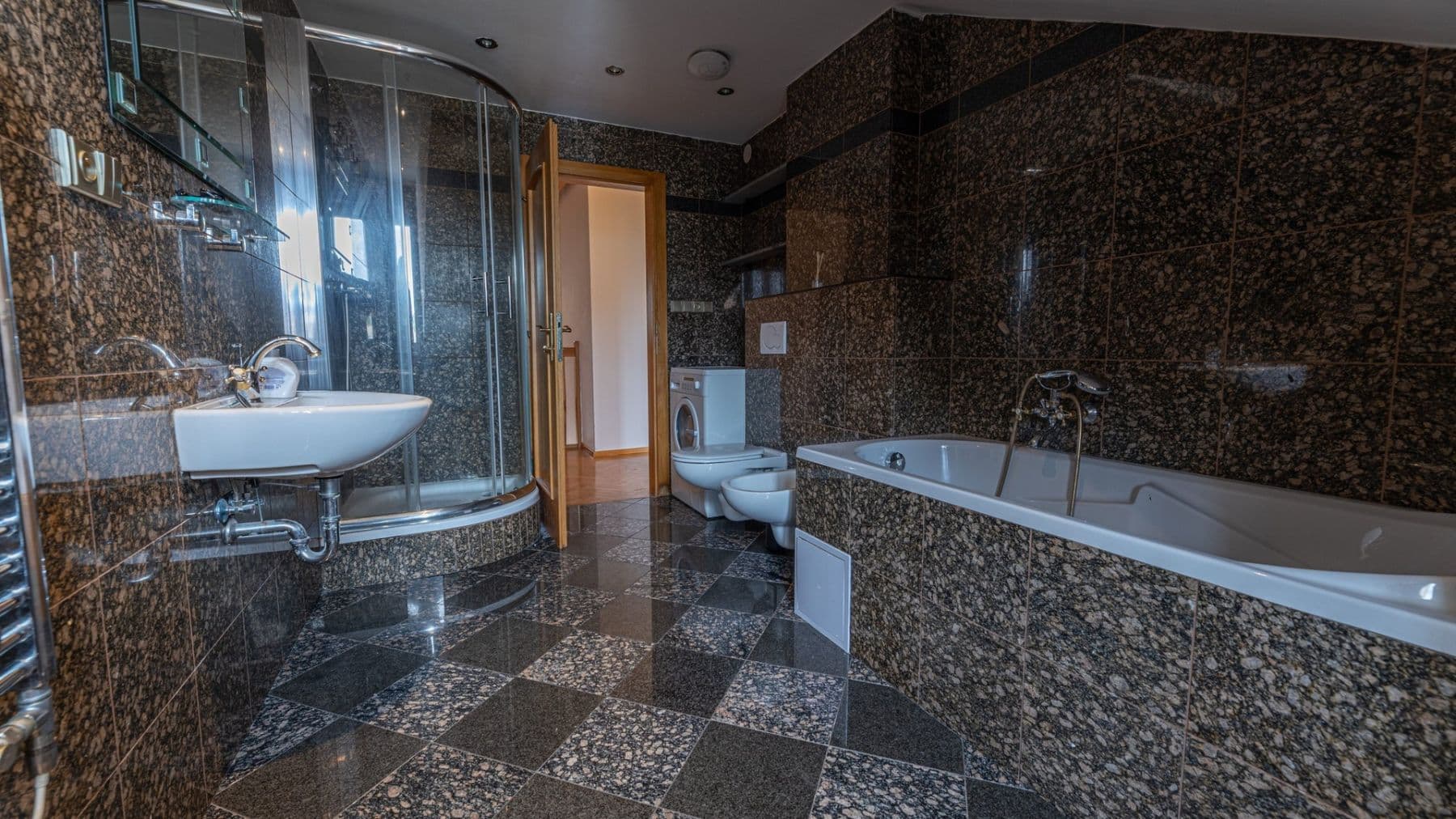 Pronájem bytu 3+1 117 m², Tomáškova, Praha, Praha Pronájem bytu 3+1 117 m², Tomáškova, Praha, Praha