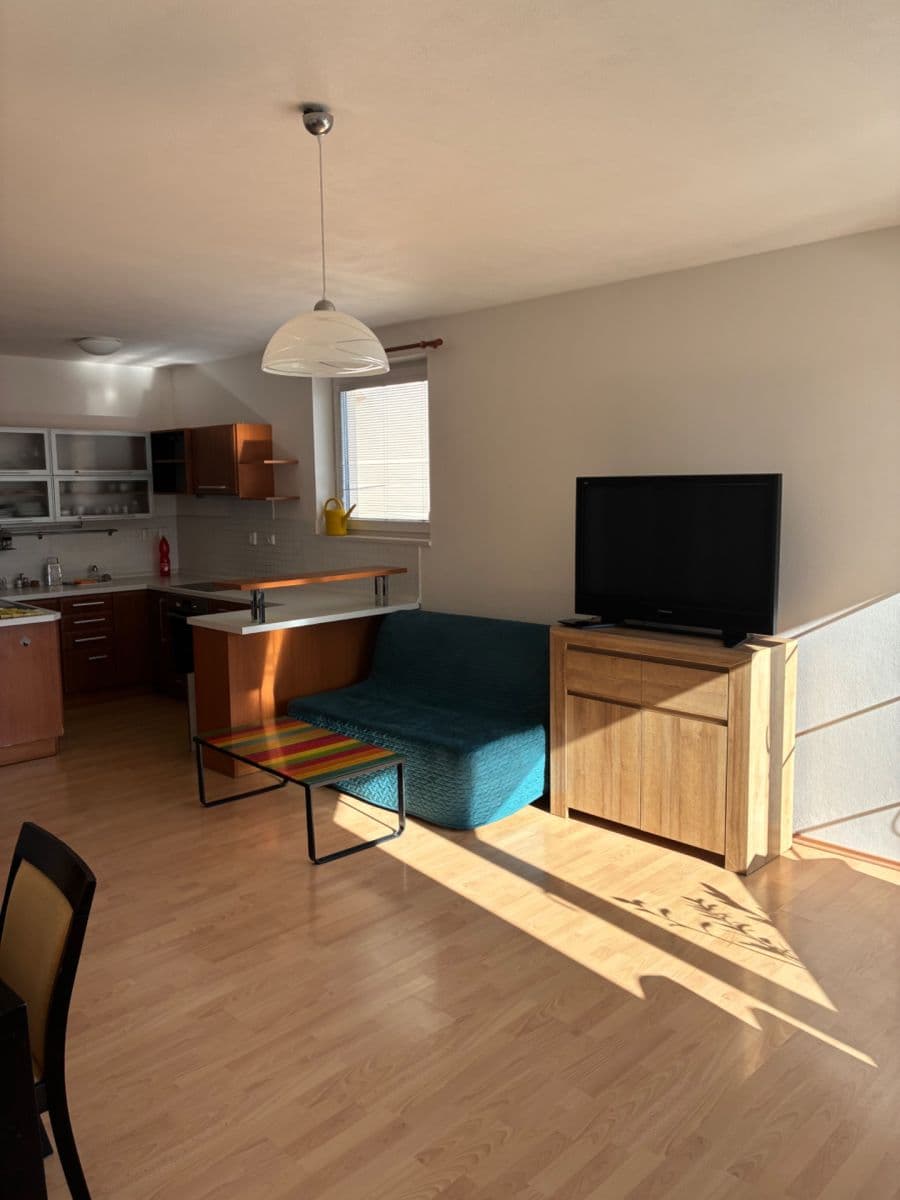 Pronájem bytu 2+kk 64 m², Bělohorská, Brno, Jihomoravský kraj Pronájem bytu 2+kk 64 m², Bělohorská, Brno, Jihomoravský kraj