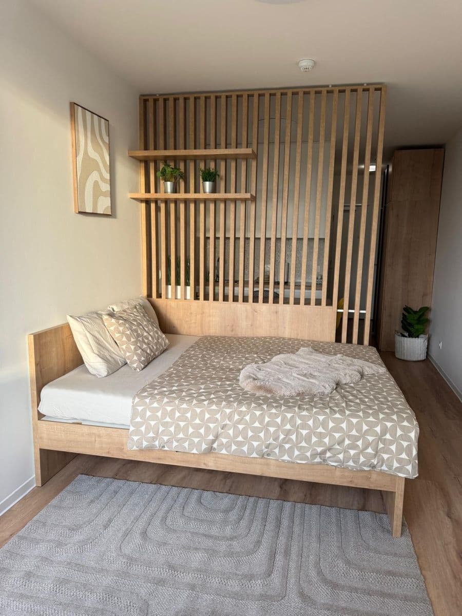 Pronájem bytu 1+kk 28 m², Na Větrníku, Praha, Praha Pronájem bytu 1+kk 28 m², Na Větrníku, Praha, Praha