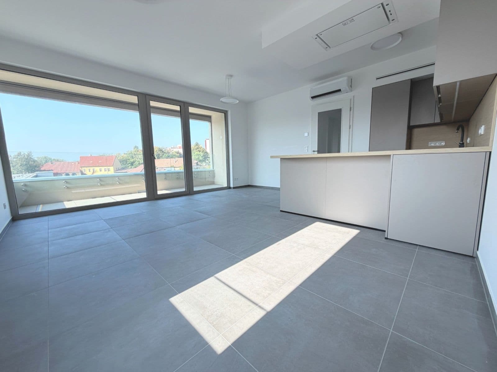 Pronájem bytu 4+kk 90 m², Práčská, Praha, Praha Pronájem bytu 4+kk 90 m², Práčská, Praha, Praha