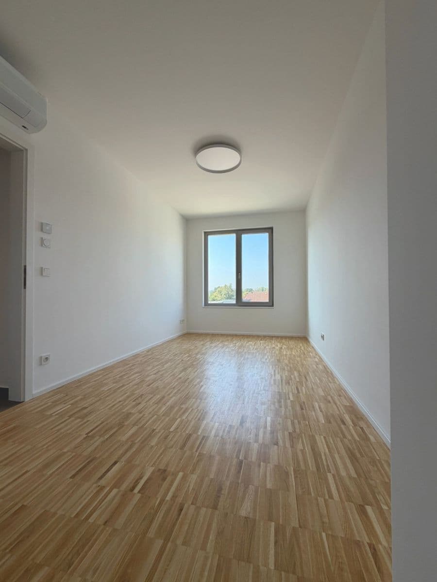 Pronájem bytu 4+kk 90 m², Práčská, Praha, Praha Pronájem bytu 4+kk 90 m², Práčská, Praha, Praha