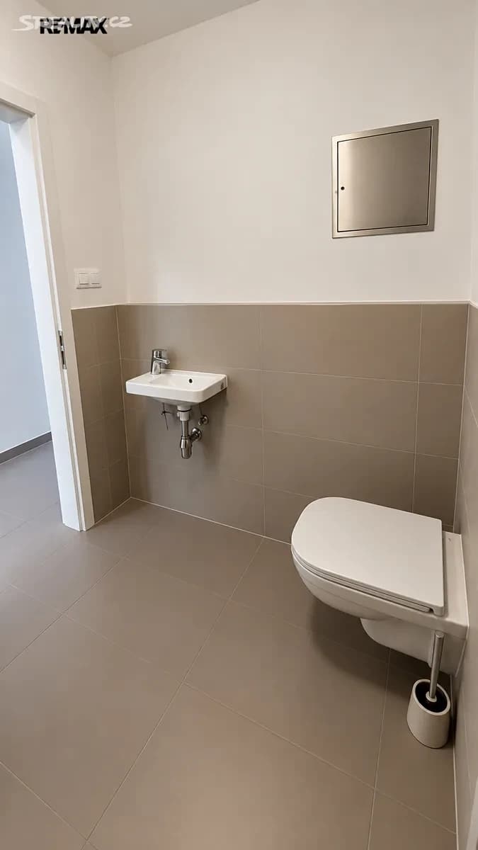 Pronájem bytu 4+kk 93 m², Škrábkových, Praha, Praha Pronájem bytu 4+kk 93 m², Škrábkových, Praha, Praha
