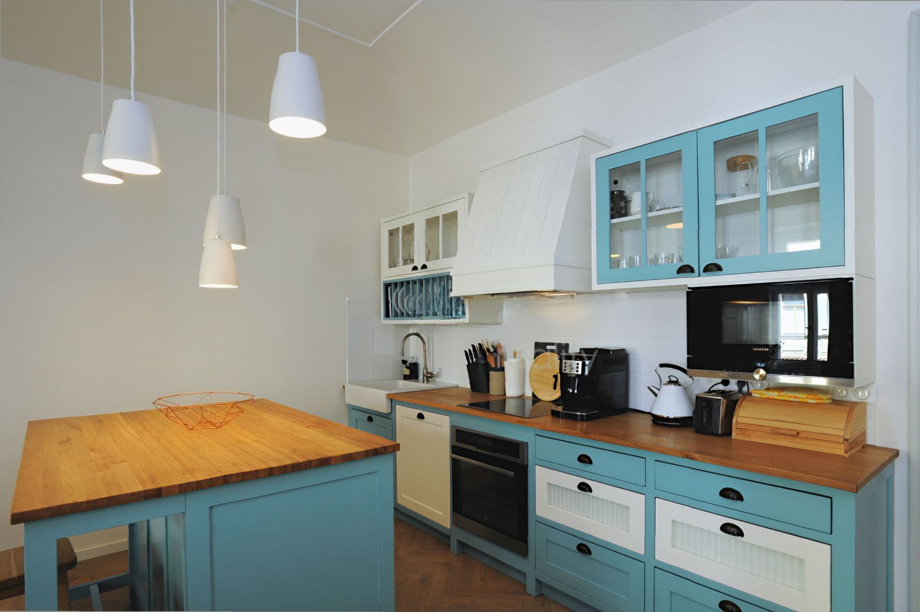 Pronájem bytu 2+kk 84 m², Valentinská, Praha, Praha Pronájem bytu 2+kk 84 m², Valentinská, Praha, Praha
