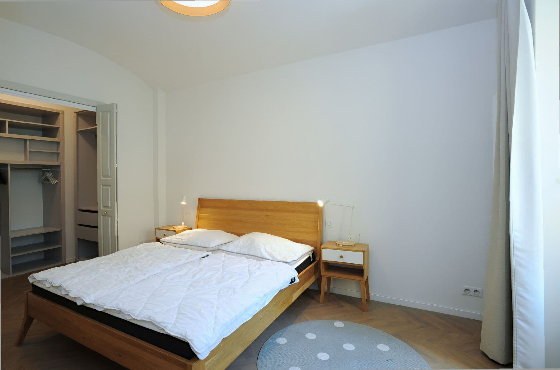 Pronájem bytu 2+kk 84 m², Valentinská, Praha, Praha Pronájem bytu 2+kk 84 m², Valentinská, Praha, Praha