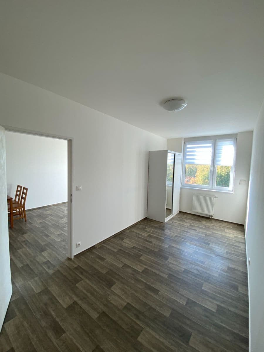 Pronájem bytu 2+kk 53 m², Zlonická, Praha, Praha Pronájem bytu 2+kk 53 m², Zlonická, Praha, Praha