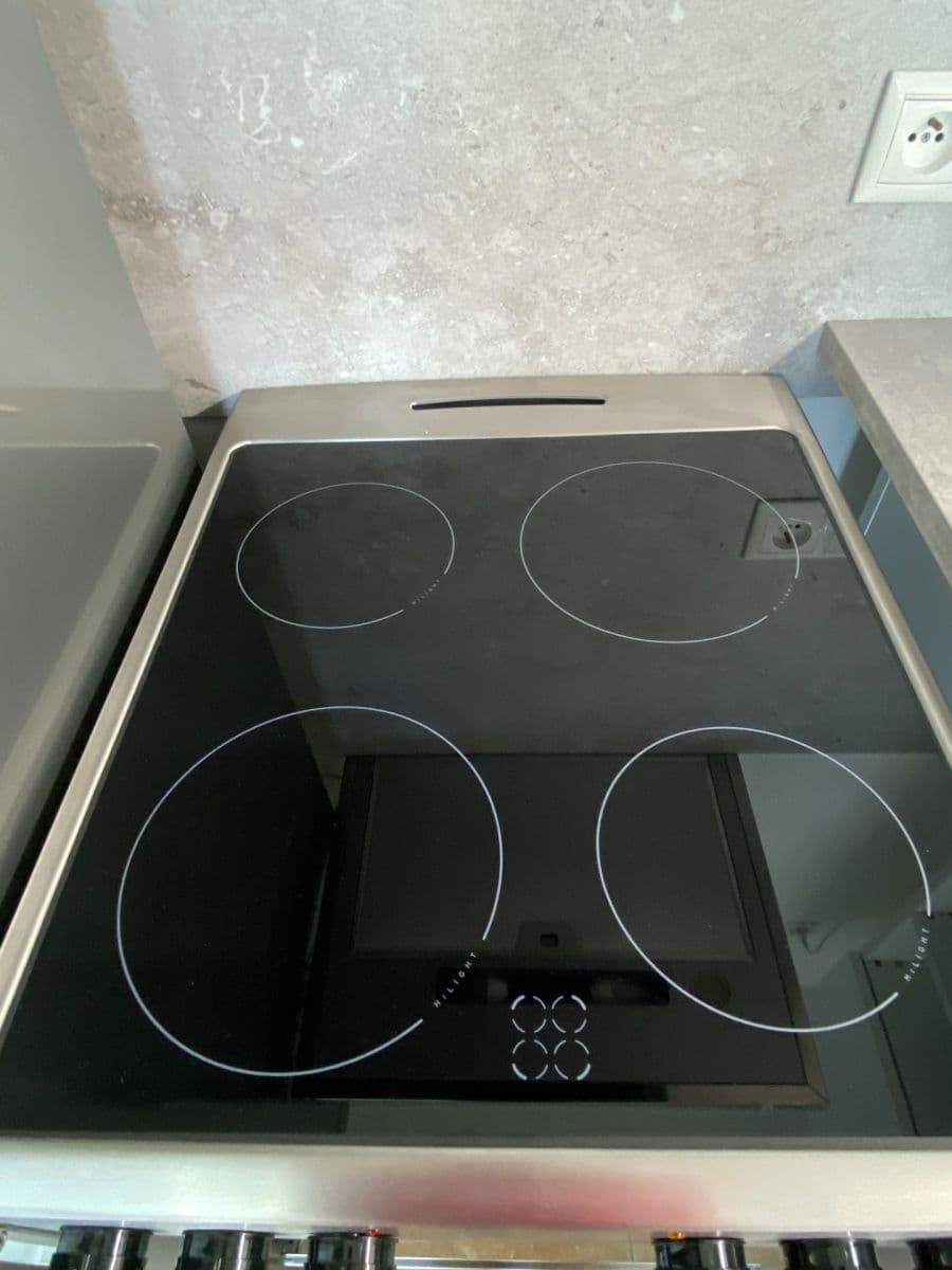 Pronájem bytu 2+kk 53 m², Zlonická, Praha, Praha Pronájem bytu 2+kk 53 m², Zlonická, Praha, Praha