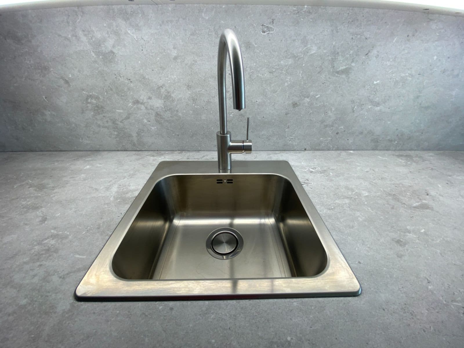 Pronájem bytu 2+kk 53 m², Zlonická, Praha, Praha Pronájem bytu 2+kk 53 m², Zlonická, Praha, Praha