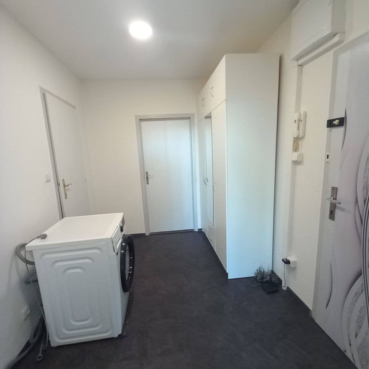 Pronájem bytu 2+kk 41 m², Na Žižkově, Liberec, Liberecký kraj Pronájem bytu 2+kk 41 m², Na Žižkově, Liberec, Liberecký kraj