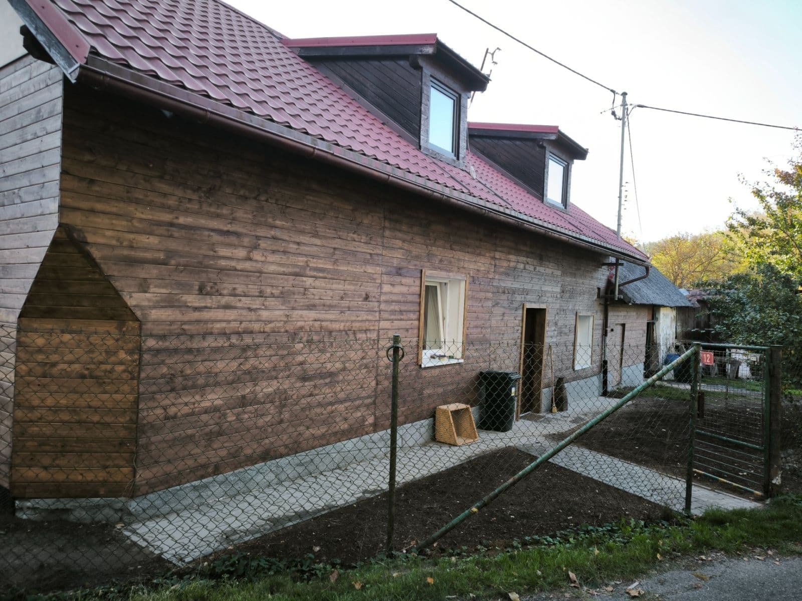 Prodej domu 119 m², pozemek 1.600 m², Chotilsko, Středočeský kraj Prodej domu 119 m², pozemek 1.600 m², Chotilsko, Středočeský kraj