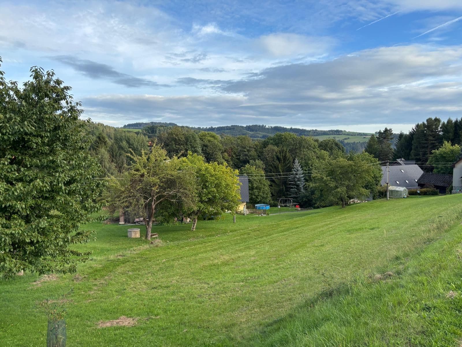 Prodej pozemku 1.629 m², Zlatá Olešnice, Liberecký kraj Prodej pozemku 1.629 m², Zlatá Olešnice, Liberecký kraj