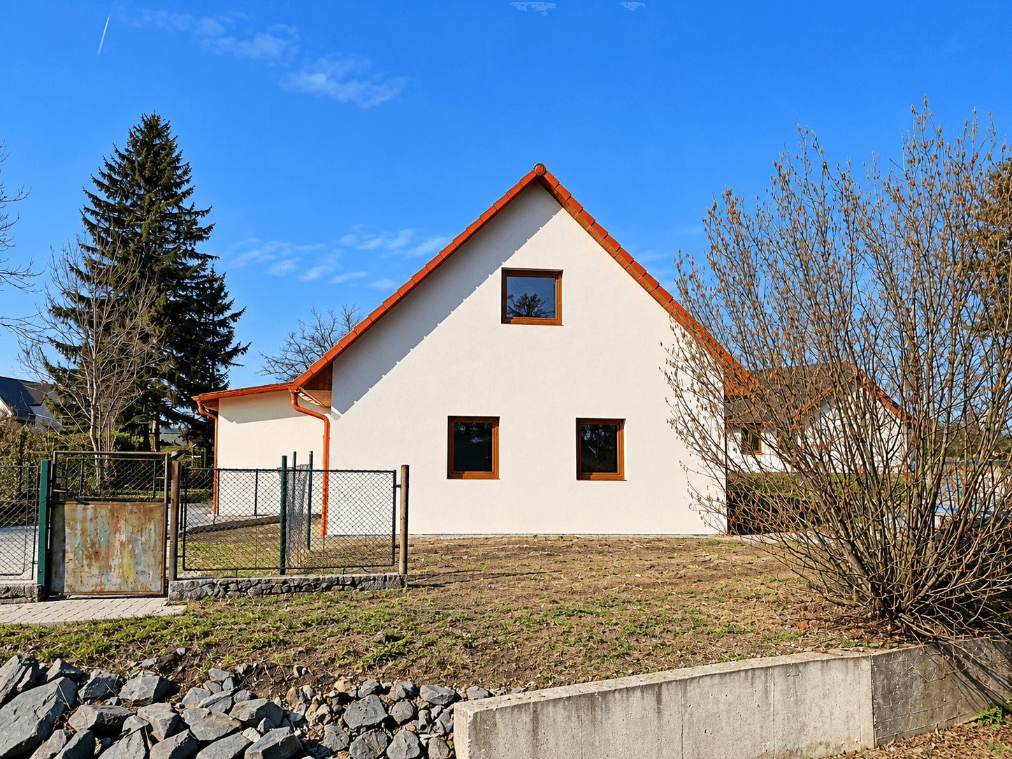 Prodej domu 230 m², pozemek 636 m², Třebešice, Středočeský kraj Prodej domu 230 m², pozemek 636 m², Třebešice, Středočeský kraj