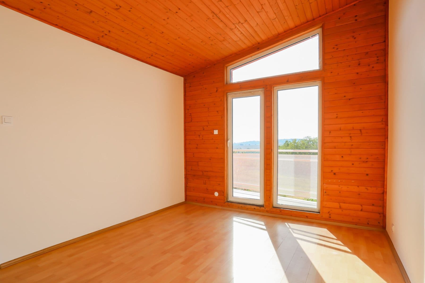 Prodej domu 63 m², pozemek 451 m², Skalní, Statenice, Středočeský kraj Prodej domu 63 m², pozemek 451 m², Skalní, Statenice, Středočeský kraj